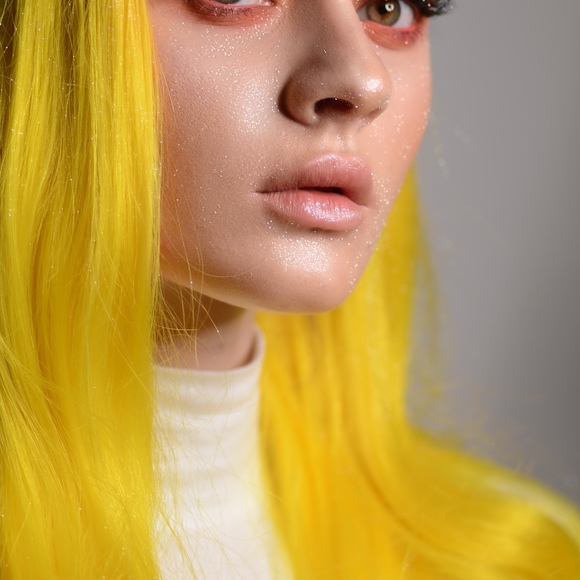 Meet your Posher, Monica - Picture 1 of 1